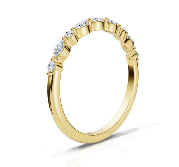 The Evie Wedding Band