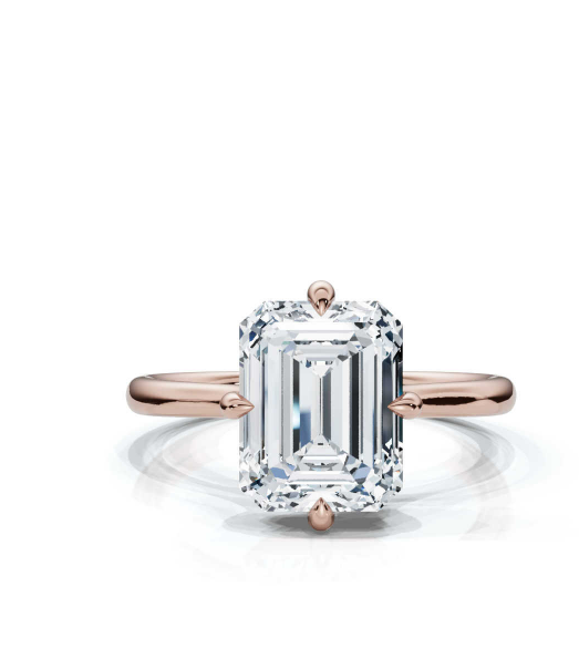 The Juno Emerald Solitaire